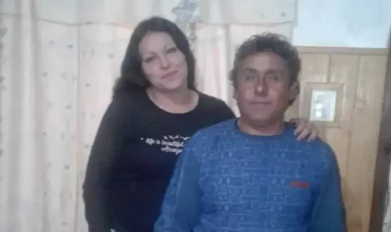 Encuentran muerta a una pareja y se investiga probable femicidio seguido de suicidio