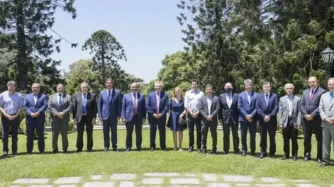 Los gobernadores del PJ apuran una cumbre para unificar posturas frente a las PASO