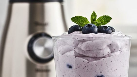 Mousse de arándanos, saludable y en la licuadora: sin azúcar y con solo 3 ingredientes