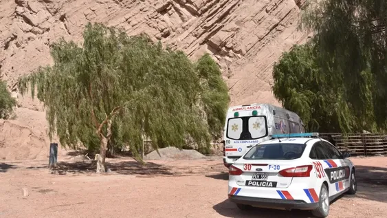 Benefician con probation a un abogado que rompió la cuarentena para hacer trekking