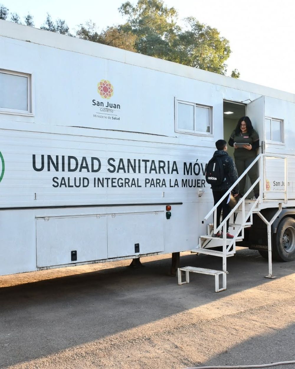 Salud traslada las Unidades Sanitarias Móviles a Sarmiento donde permanecerán por 5 días.
