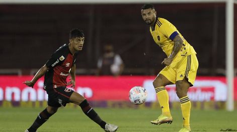 En un partido chato, Boca consiguió su primer triunfo