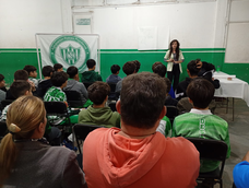 la nutricion tambien juega: desamparados apuesta a la formacion integral de sus jugadores de inferiores