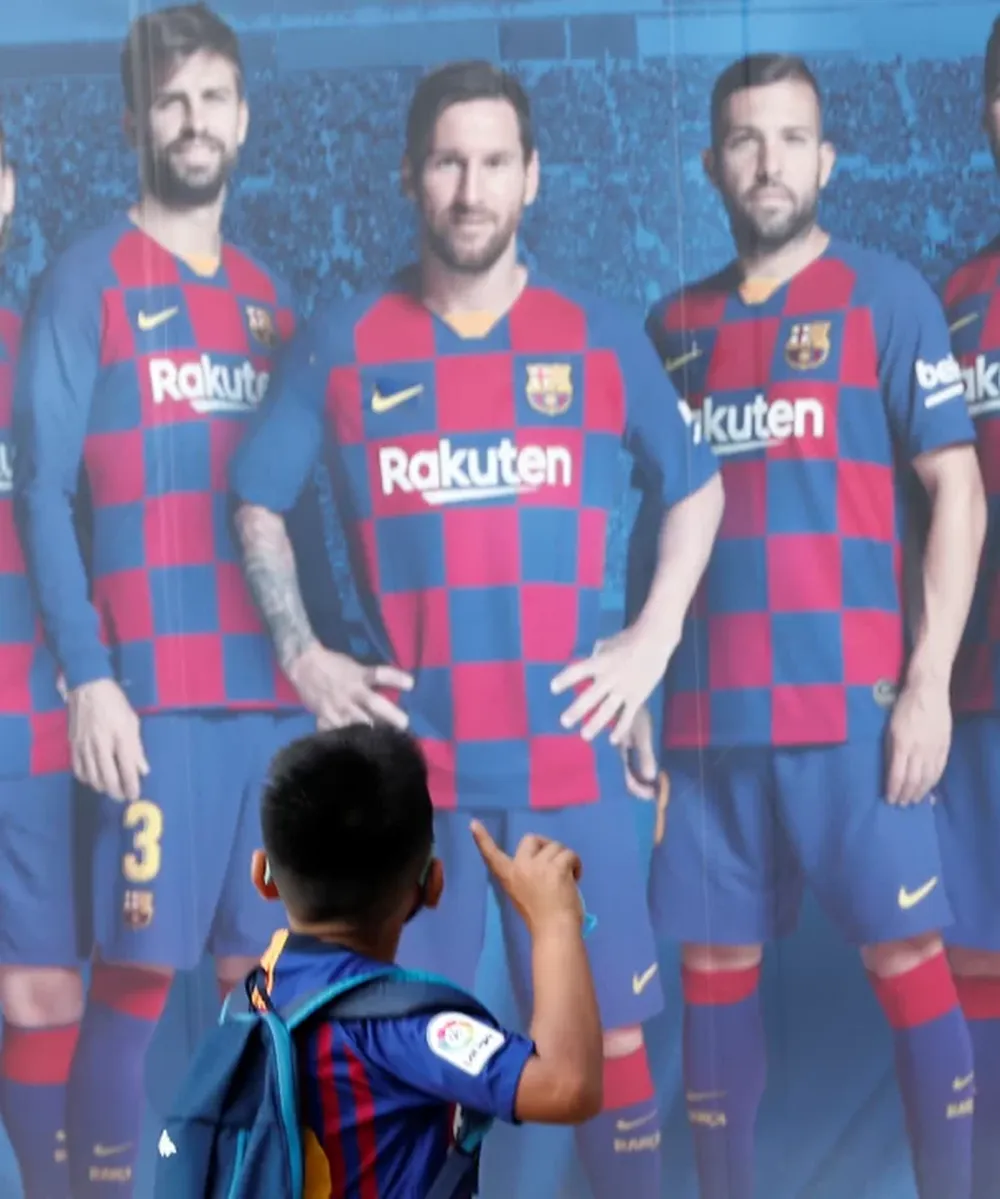 Aval a la marcha atrás de Lio