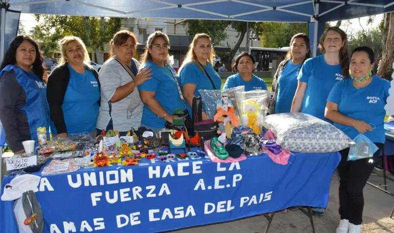 La gestión de Laciar removerá a más de 100 feriantes de la Plaza Laprida que responden al Evita y Amas de Casa
