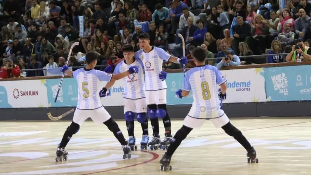 El Sub 19 argentino ganó, gustó y goleó en su debut en el Aldo  Cantoni