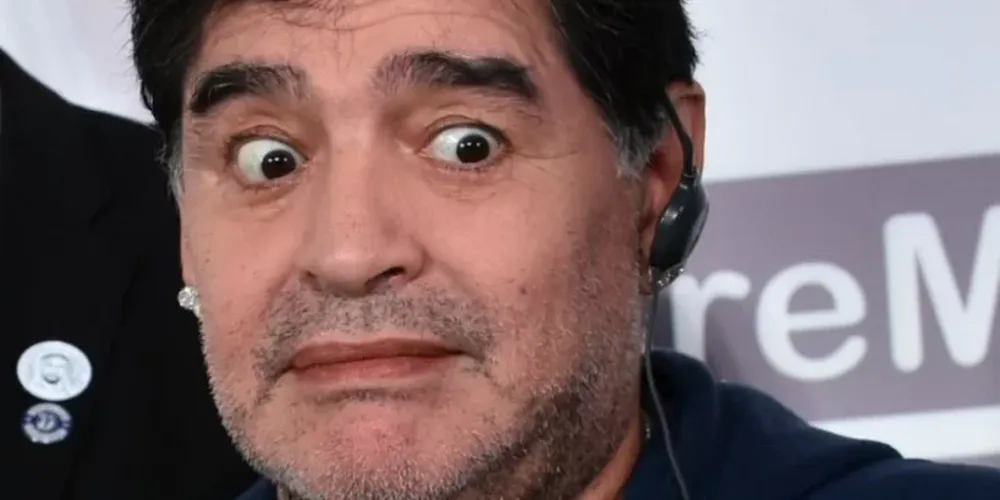 Propuso pagar la deuda externa con dinero de Maradona y se volvió furor