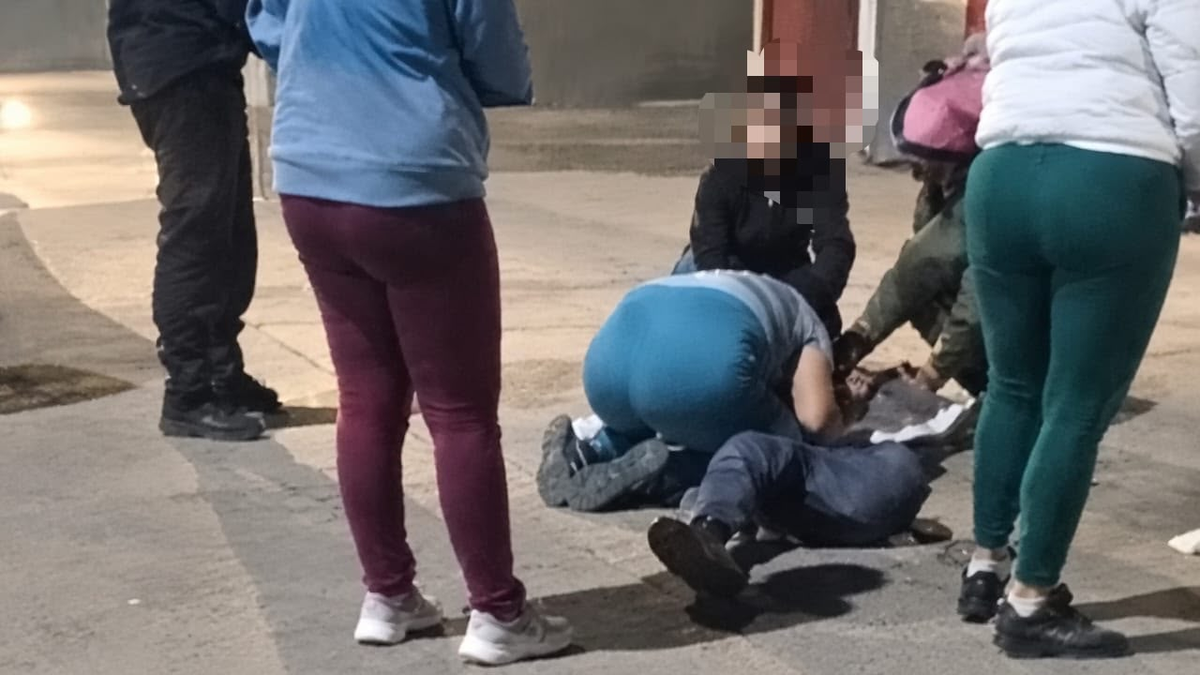 Asesinan de un disparo a un joven dentro de su casa en Chimbas: buscan al autor del crimen