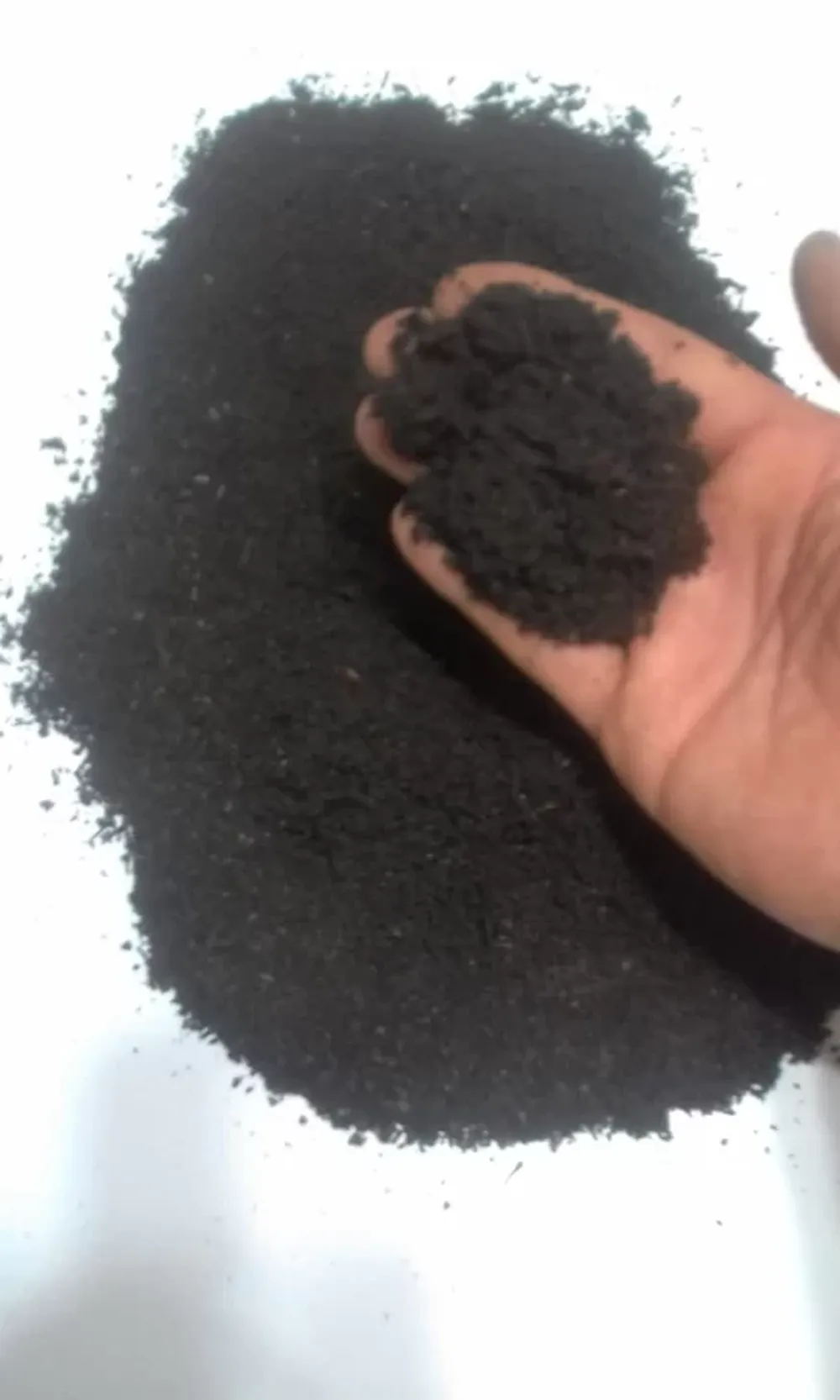 Utilización de humus de lombriz y otros insumos para orgánicos