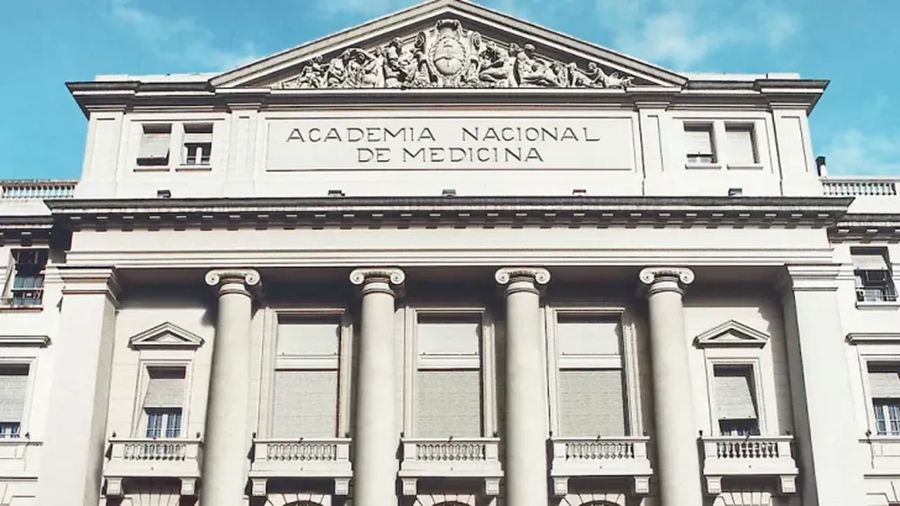 La Academia Nacional de Medicina fijó posición sobre tratamientos de transición de género en menores de edad