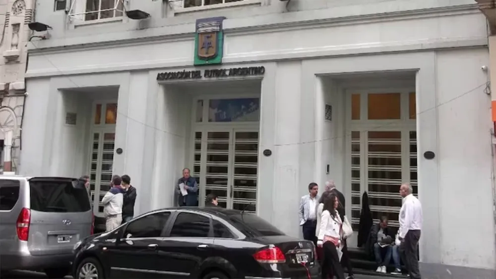 AFA.-