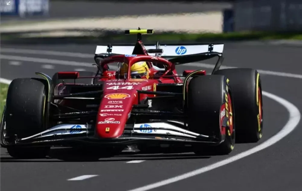 AUSTRALIA LES SIENTA BIEN a las Ferrari, Leclerc tiene el récord de vuelta y Sainz, ganó la edición del año pasado.
