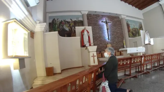 Hoy comenzarán a definir el regreso de misas limitadas a 20 personas