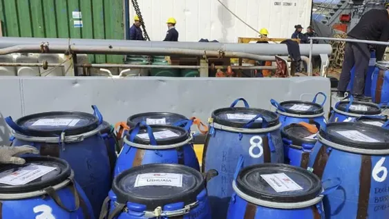 Evacúan residuos de la Antártida con un récord de 537 tambores
