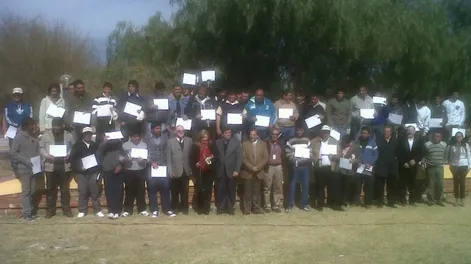 Entregaron 48 certificados de capacitación laboral