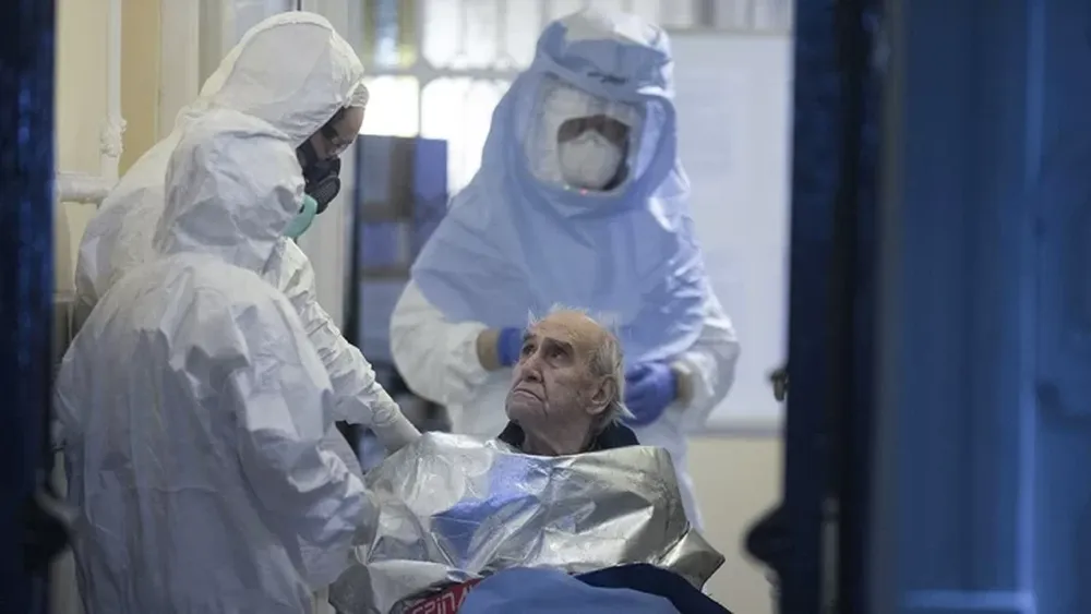 Sumaron 77 fallecidos y 3.709 casos
