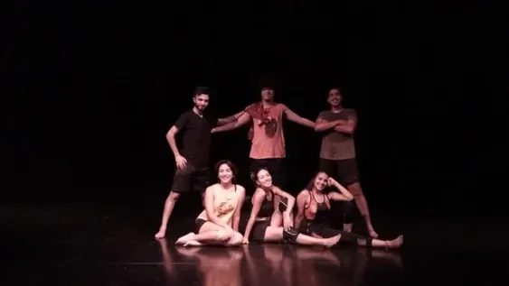 En la danza de la Vid-a