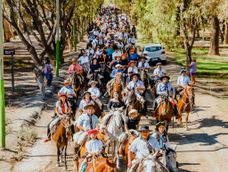 El próximo domingo 22 de marzo se realizará la 12ª Cabalgata Infantil en el departamento Jáchal. El próximo domingo 22 de marzo se realizará la 12ª Cabalgata Infantil en el departamento Jáchal.