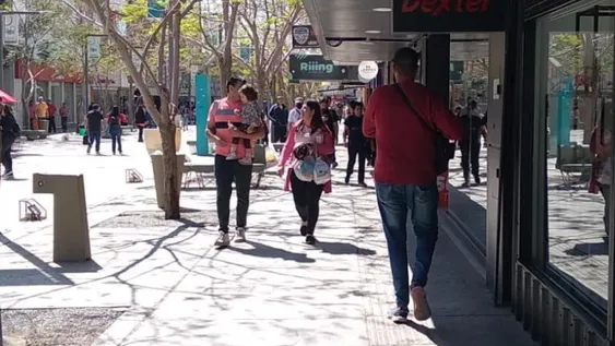 En el comercio capitalino calculan pérdidas cercanas al 25% por los dos días sin colectivos