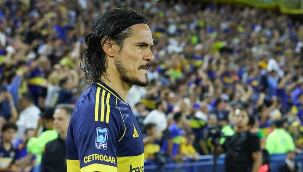 Edinson Cavani se perderá un mes por tratamiento lumbar y Boca busca alternativas en ataque