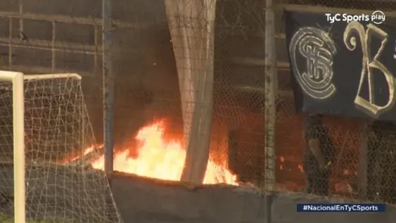 Graves incidentes en Mendoza en el partido de Independiente Rivadavia y Atlanta