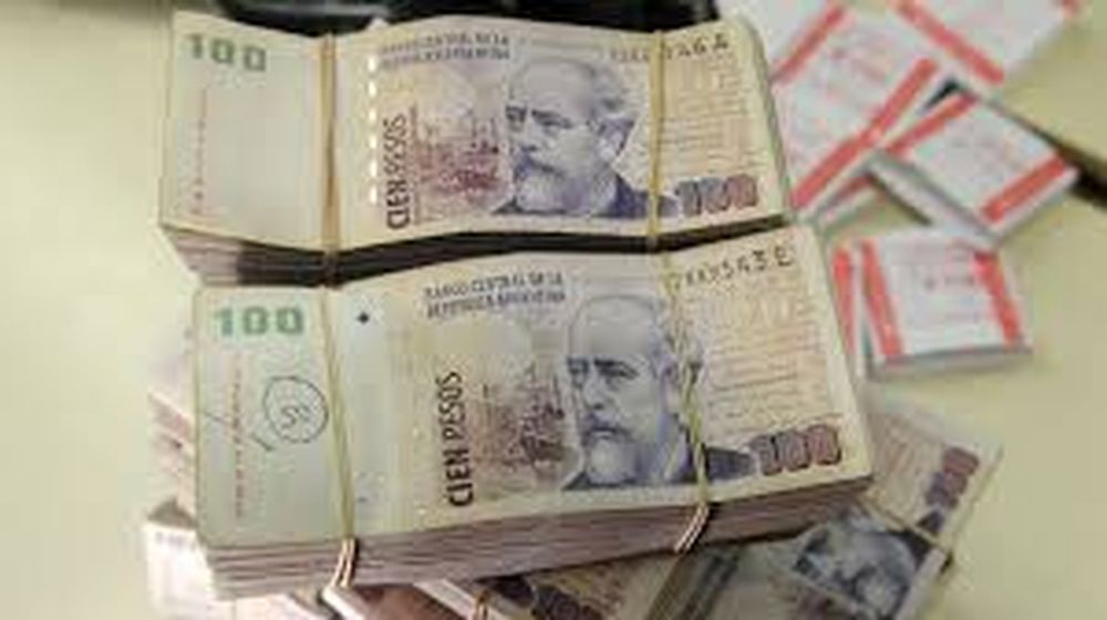Escribió su nombre en un billete y 4 años después ocurrió algo imposible