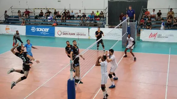 Obras le ganó a UNTReF por 3 a 1 y se arrima a Bolívar en la tabla general