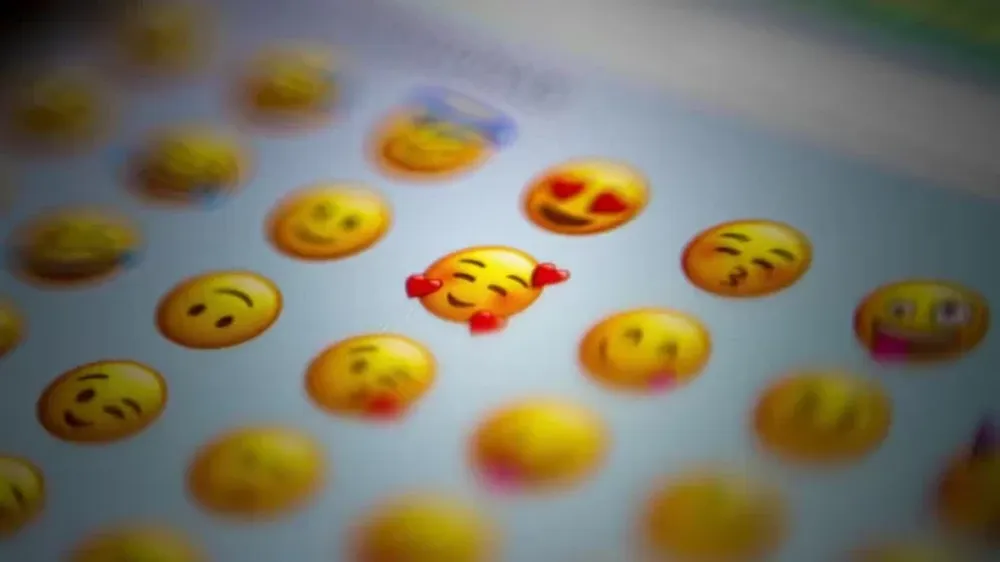 WhatsApp tiene nuevos emojis: cuáles son y cómo encontrarlos