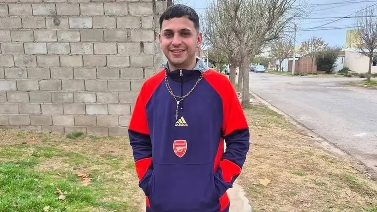 Murió Rodrigo Britos, el joven que fue prendido fuego por su exnovia: la aterradora historia de celos y venganza
