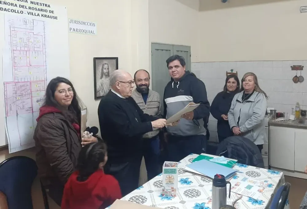 Por primera vez, una parroquia católica irá a predicar casa por casa la palabra de Dios