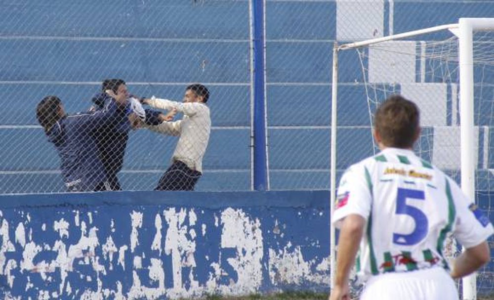 Batalla campal en Rawson