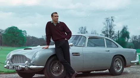 Revelan los precios de los autos utilizados por James Bond