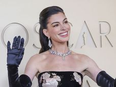 Anne Hathaway, muy elegante, captó toda la atención en los Oscar. Anne Hathaway, muy elegante, captó toda la atención en los Oscar.