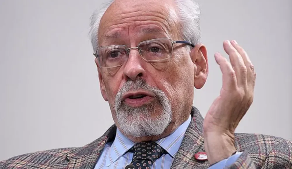 Polémica con Horacio Verbitsky por vacunarse sin turno y sin espera