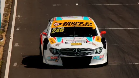 Los Leanez, en segunda fila