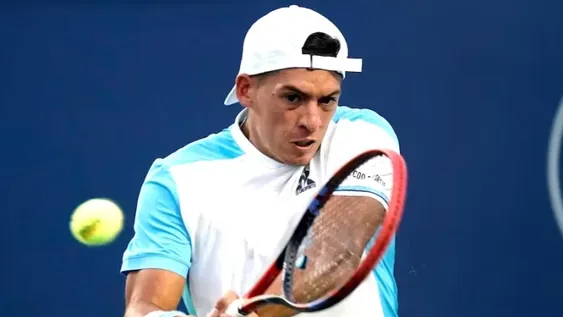 Báez, rápido afuera en el Master de París