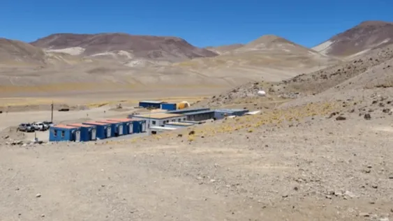 CONSTRUCCIÓN. Vicuña debe hacer cambios en las obras planificadas y aprobadas, mientras avanza con infraestructura.