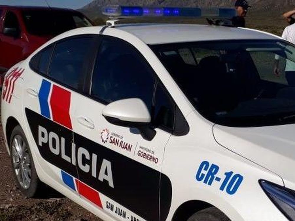 Encerró y golpeó a su pareja durante más de siete horas