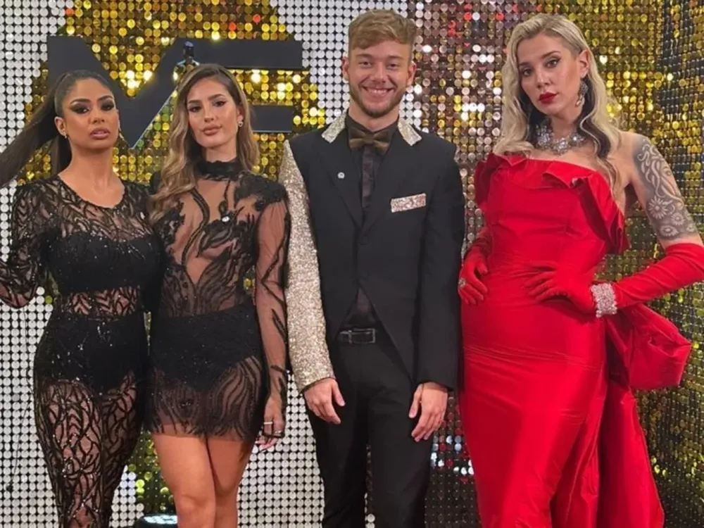 Todos los looks de la alfombra roja