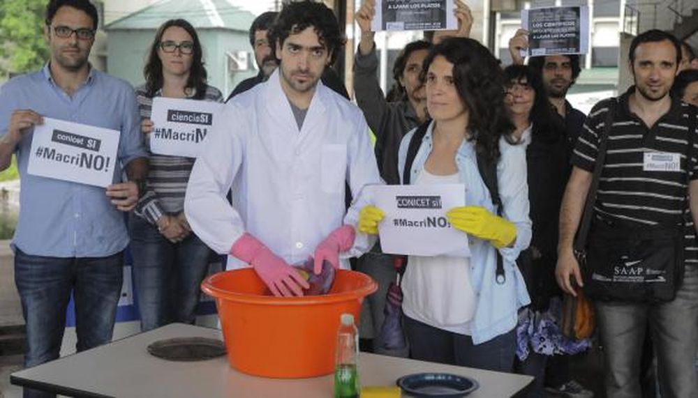 Claves del debate que puede marcarle el rumbo al balotaje