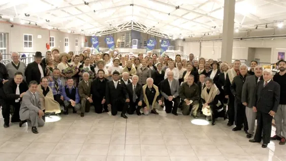 Estampas de raíces cuyanas