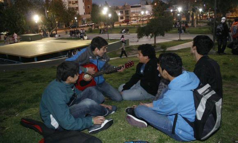 La plaza Yrigoyen se puso de moda