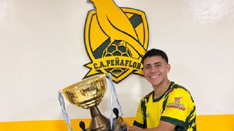 Tulo Giménez, la joyita que los clubes grandes quieren pero que hoy ostenta Peñaflor: “Mi cabeza está puesta en este domingo”