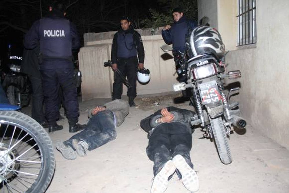 Caen por múltiples arrebatos