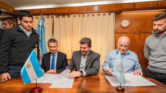 Provincia y Nación firmaron los convenios que activan los Centros de Familia y los Centros Faro en San Juan