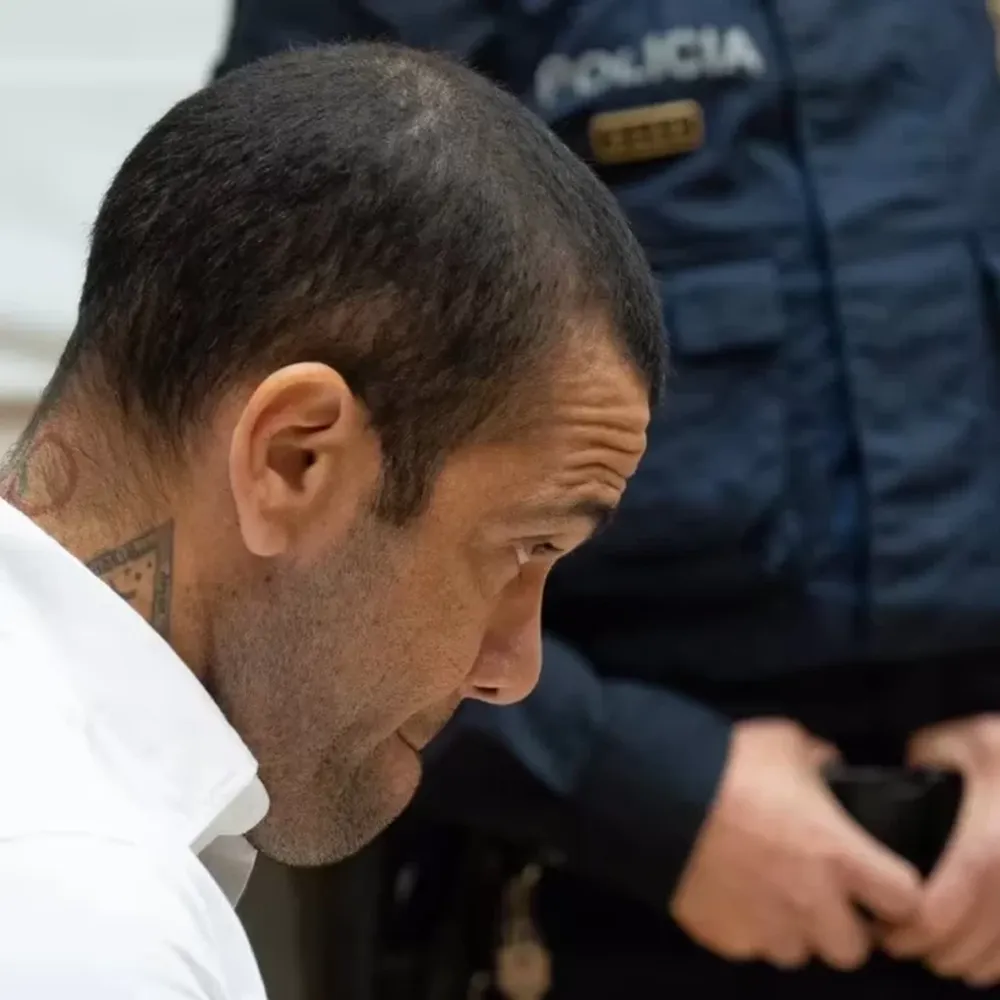 Dani Alves podría quedar en libertad provisional si paga una fianza de un millón de euros