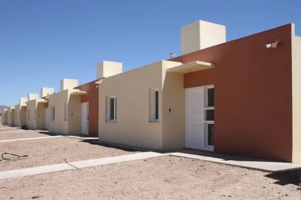 Unas 2 mil familias sanjuaninas pasan al Veraz por no poner al día su deuda con el IPV