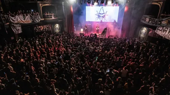 Juntos en la gran fiesta rockera