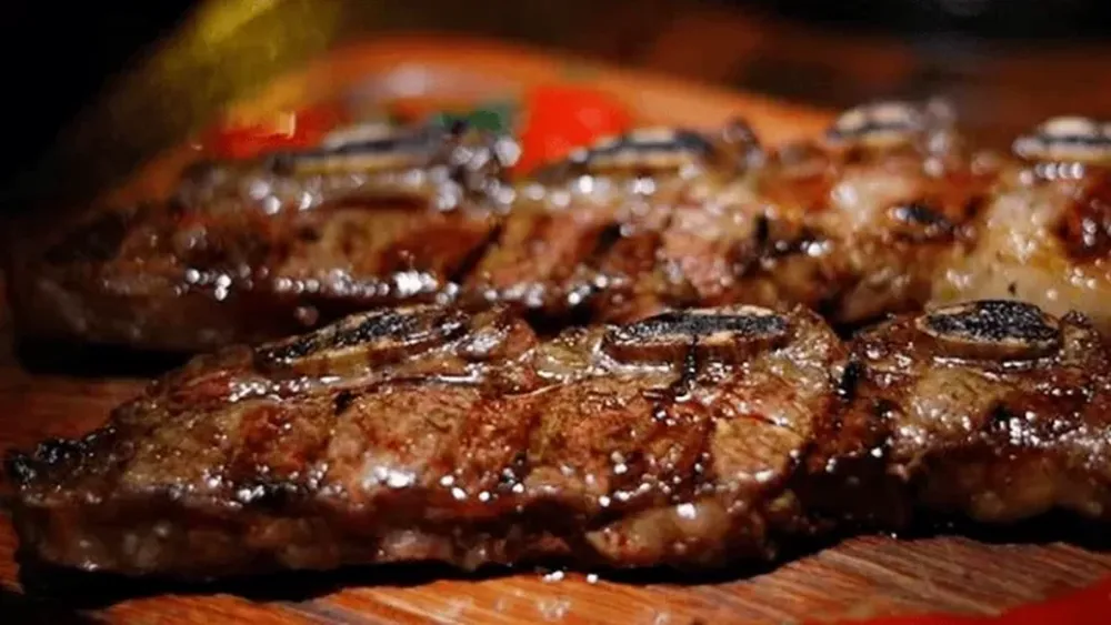 Un corte poco conocido que gana protagonismo por su sabor, terneza y cocción rápida.