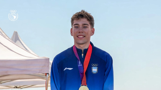 Mateo, a la historia. El sanjuanino Kalejman se subió a lo alto del podio de los Suramericanos en Santa Fe.&nbsp;